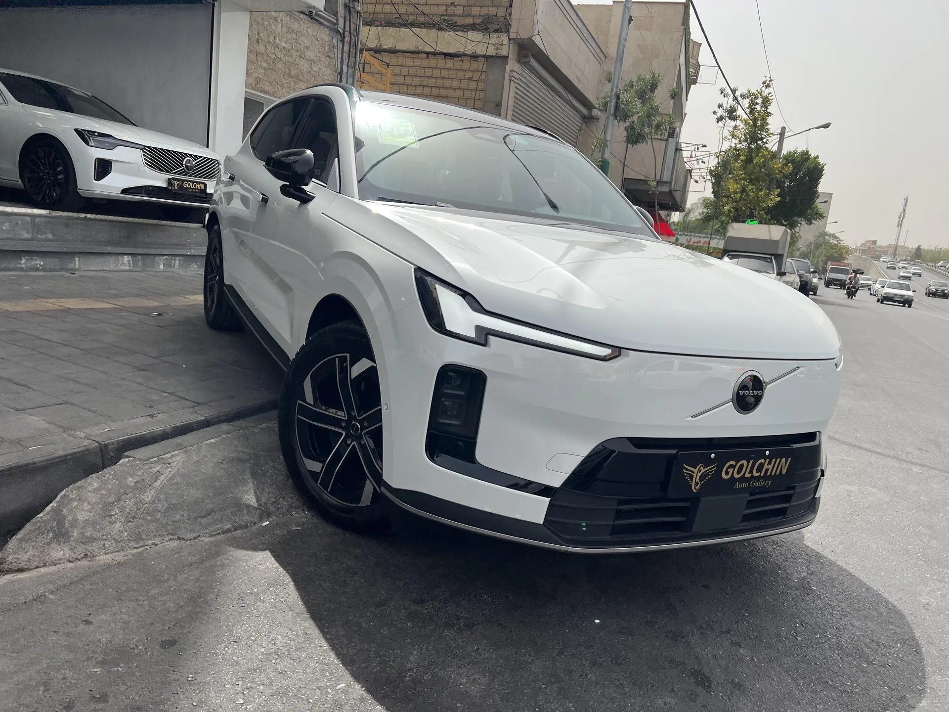 ولوو  XC70 19