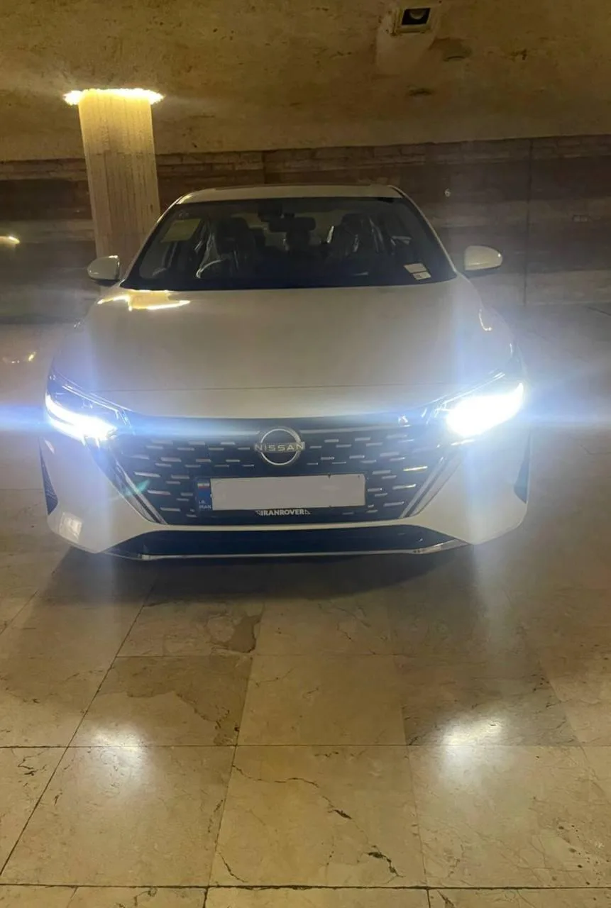 نیسان  سیلفی e-POWER 3