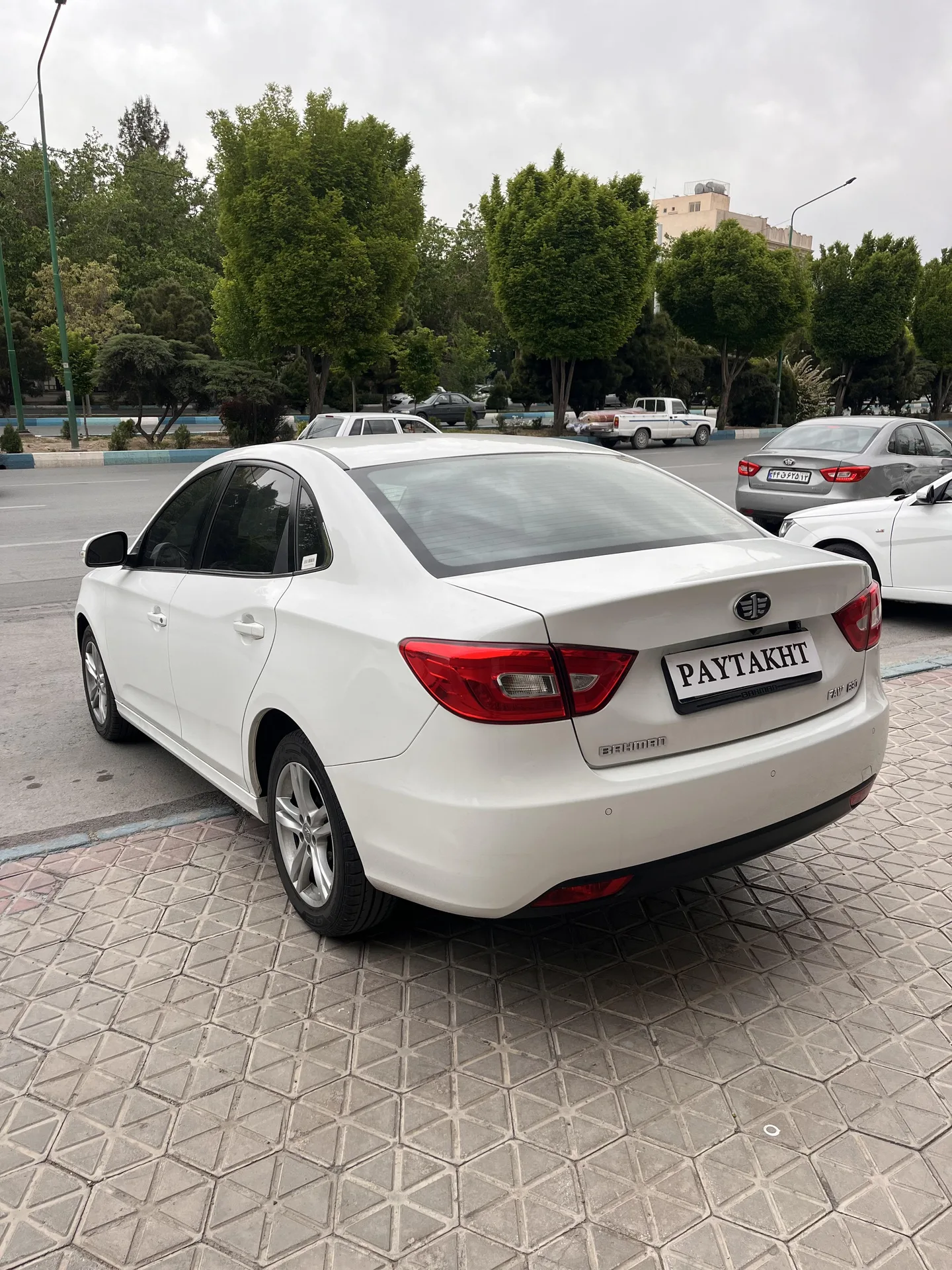 بسترن B30