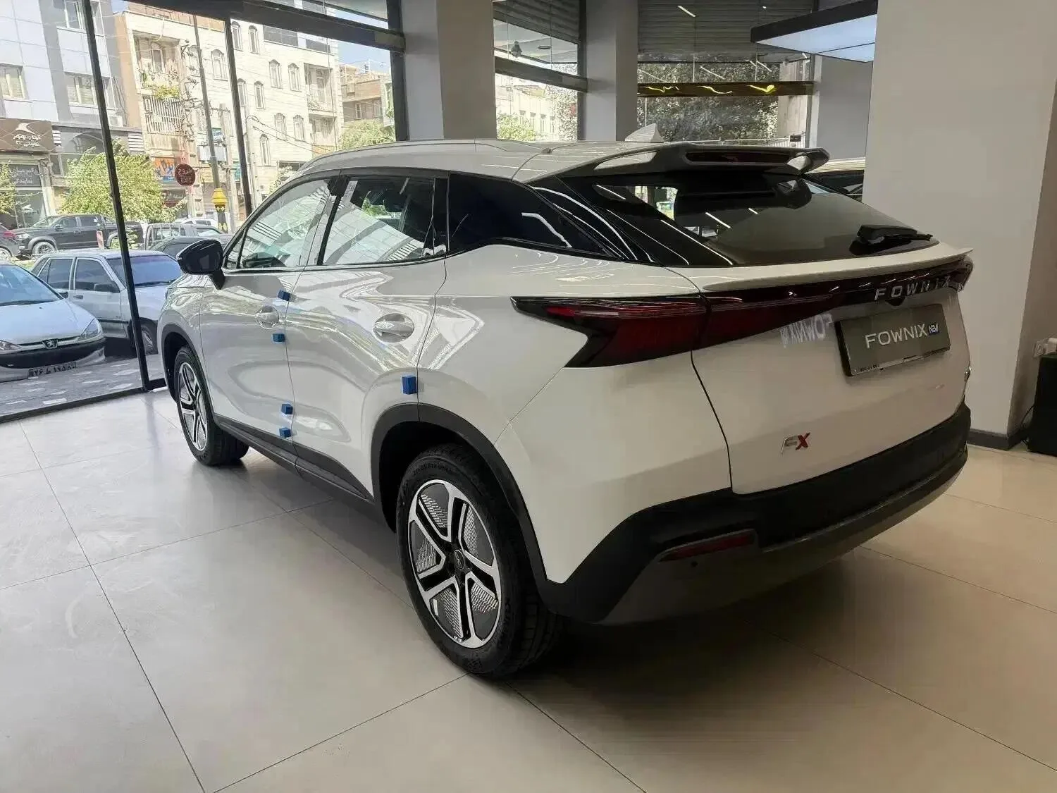 پیش فروش فونیکس  FX EV 3