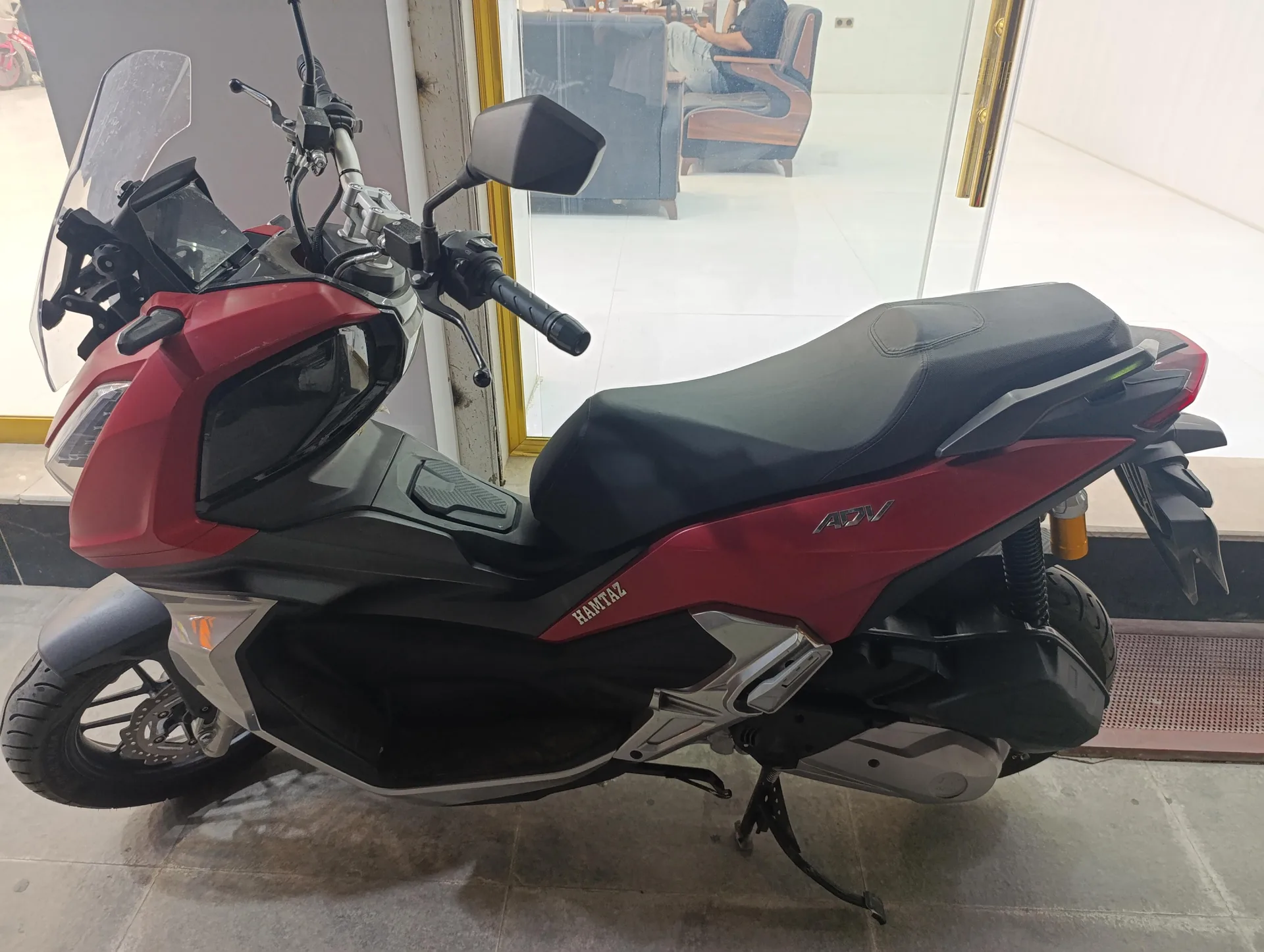 جهان همتا همتاز ADV160