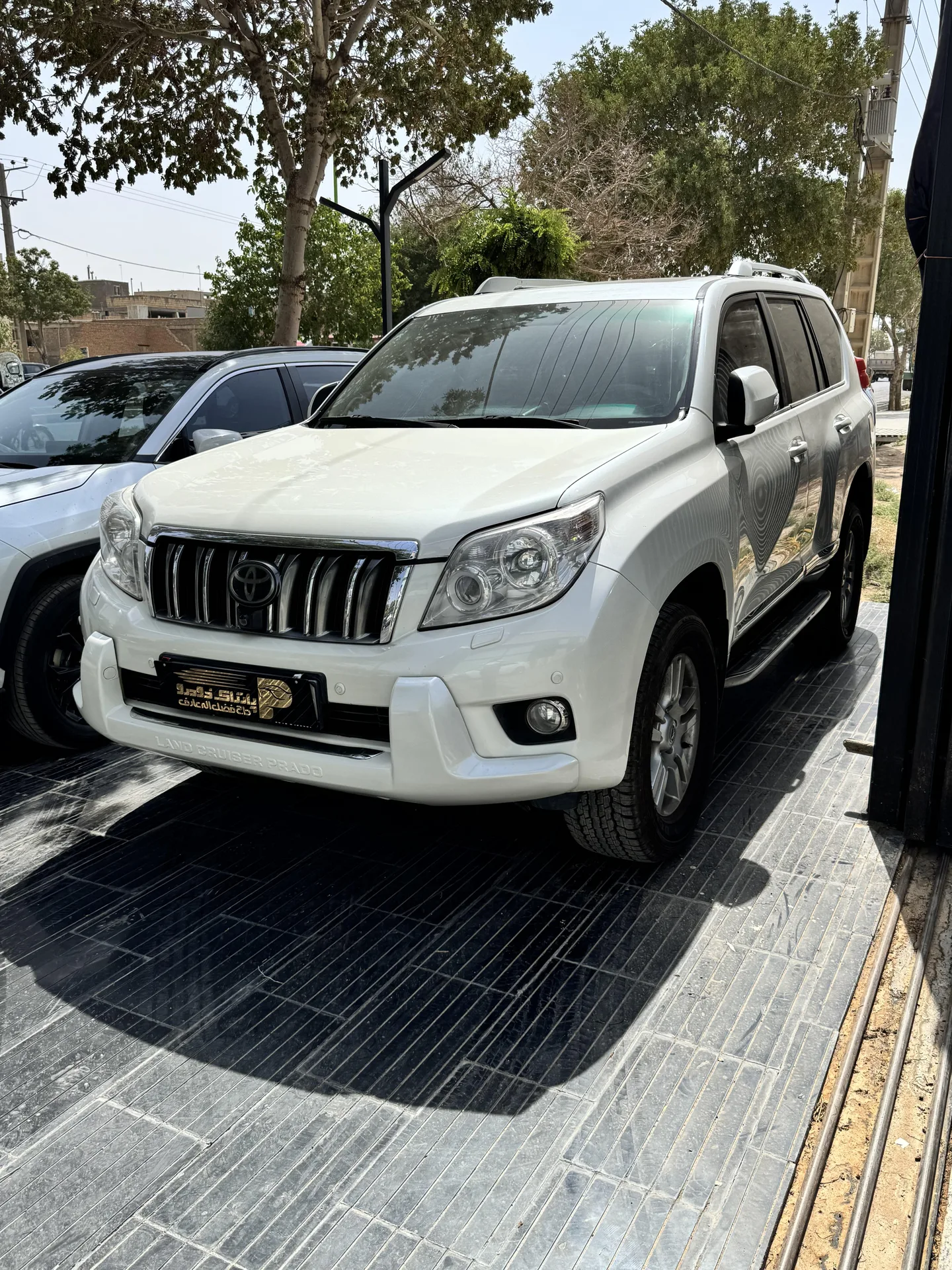 تویوتا  پرادو  چهار در