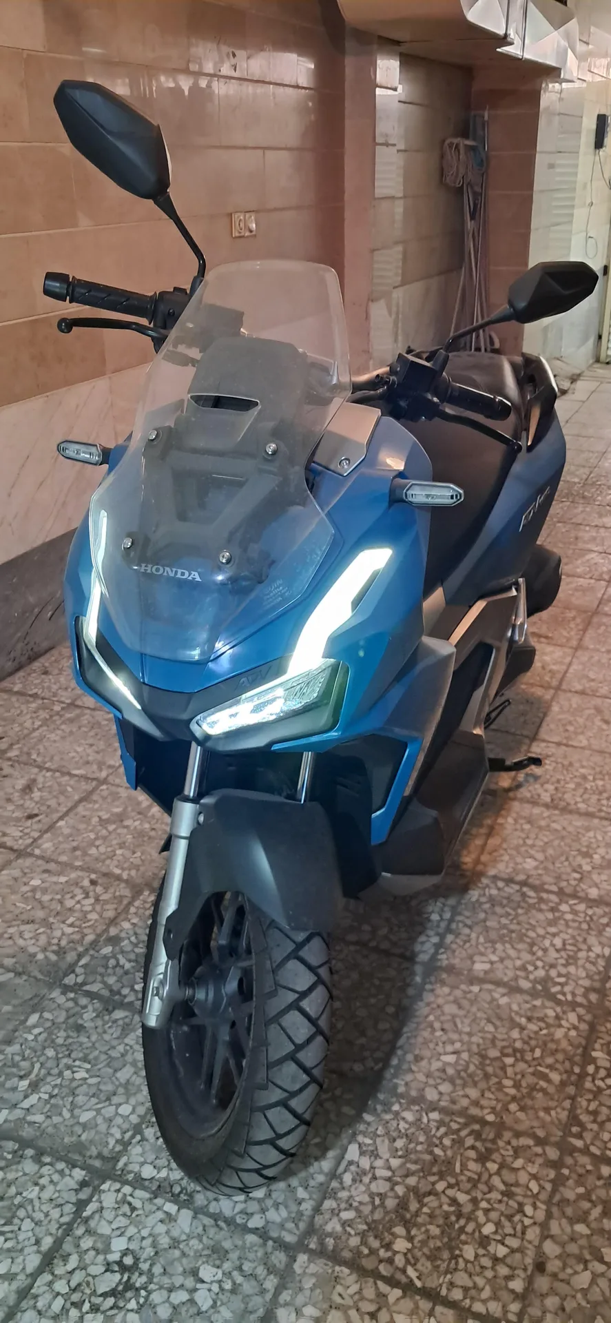 هوندا  ADV 160