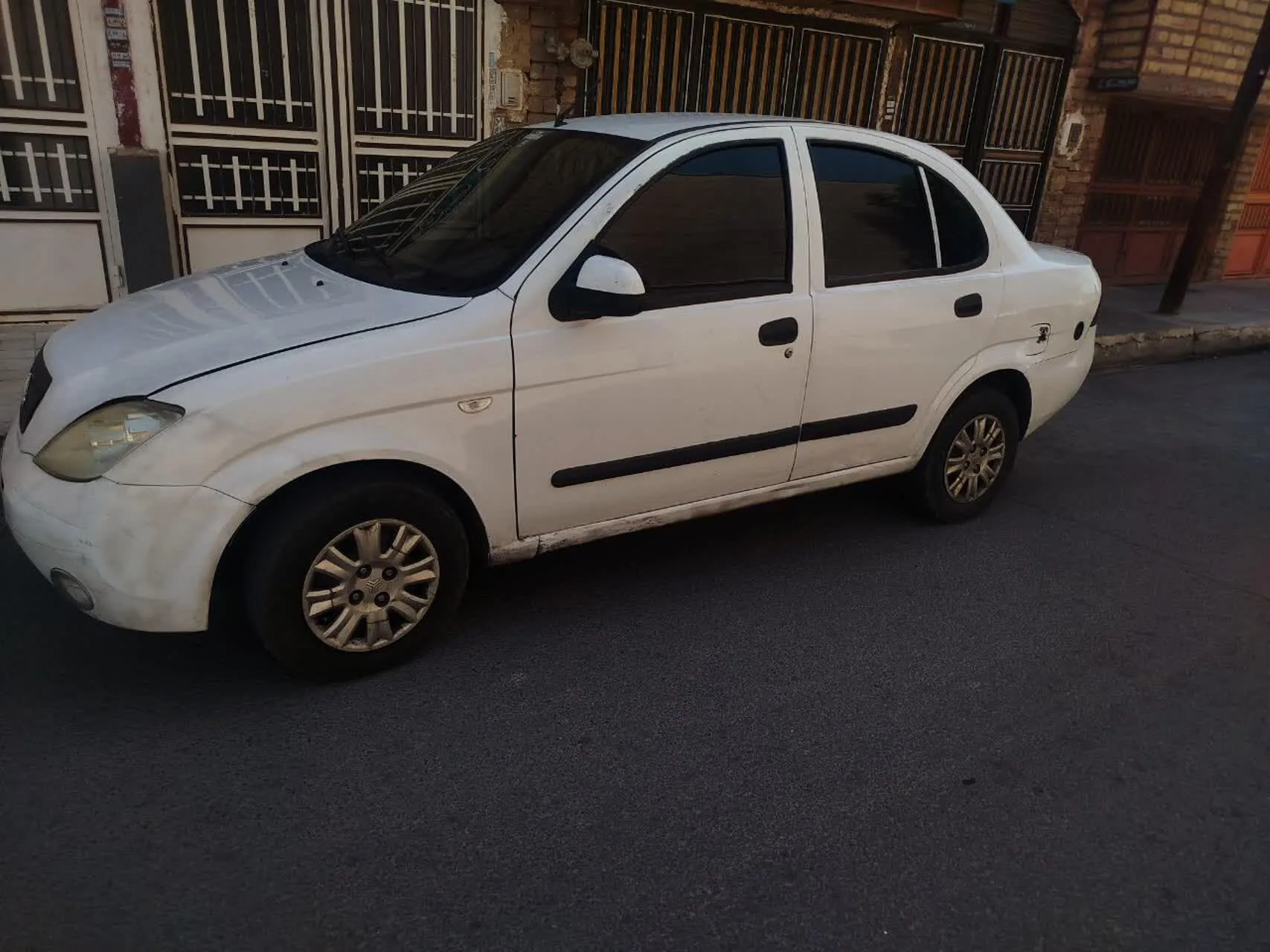 تیبا  صندوق دار