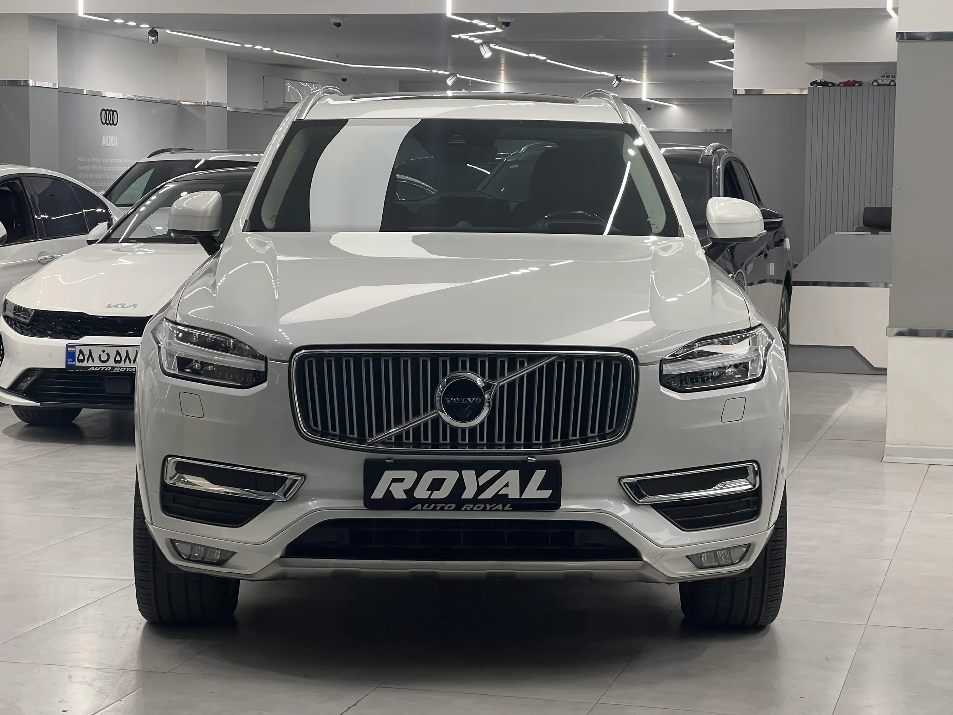 ولوو  XC90 2