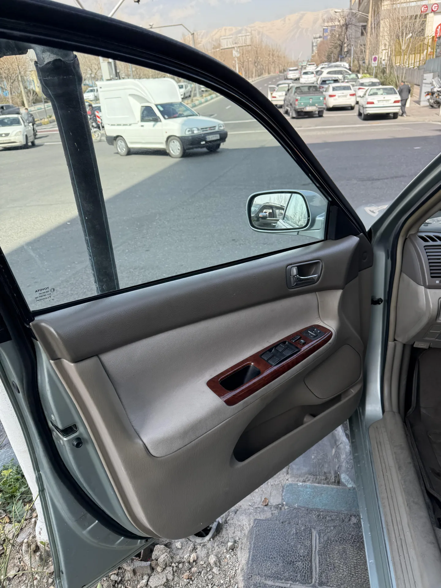 تویوتا  کمری 8