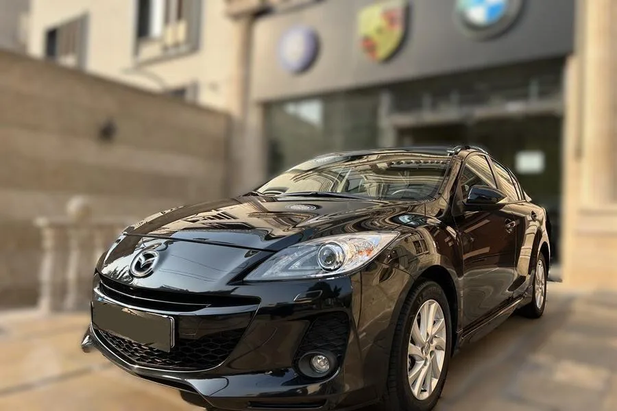 مزدا  3 وارداتی