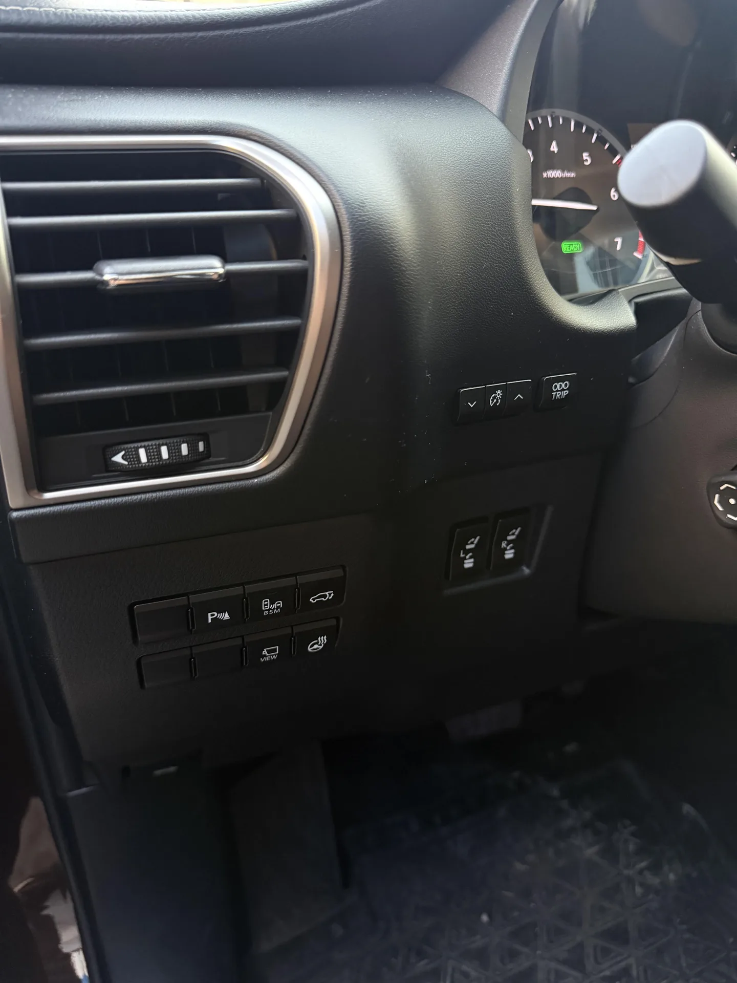 لکسوس  NX هیبرید 9