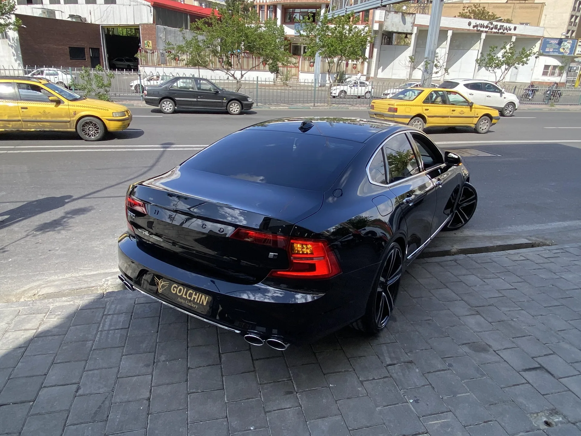 ولوو  S90 10