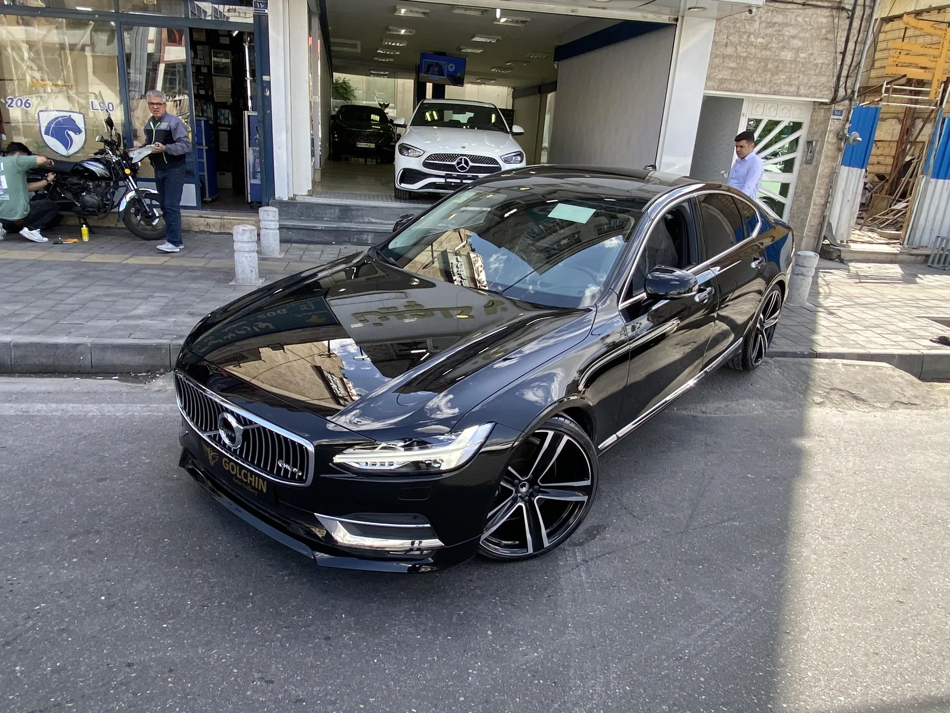 ولوو  S90 12