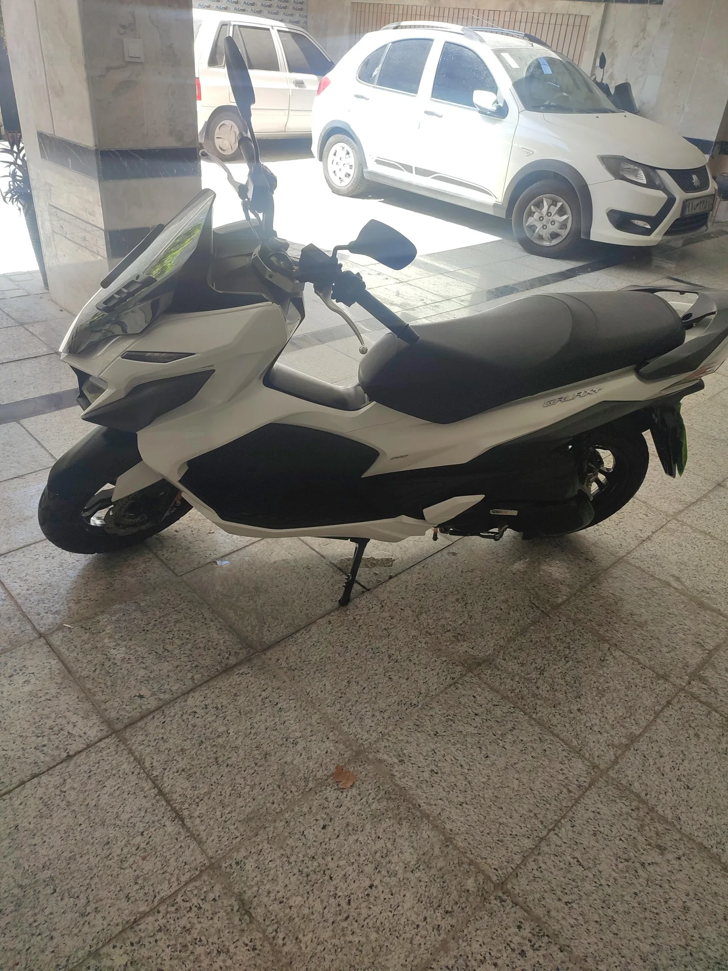 اس وای ام  گلکسی JT200 2