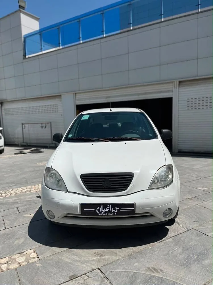 تیبا  صندوق دار