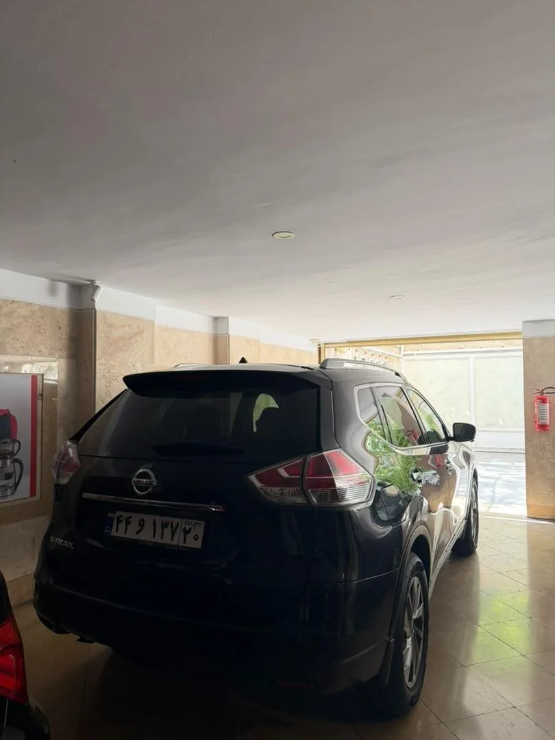 نیسان  ایکس تریل 4
