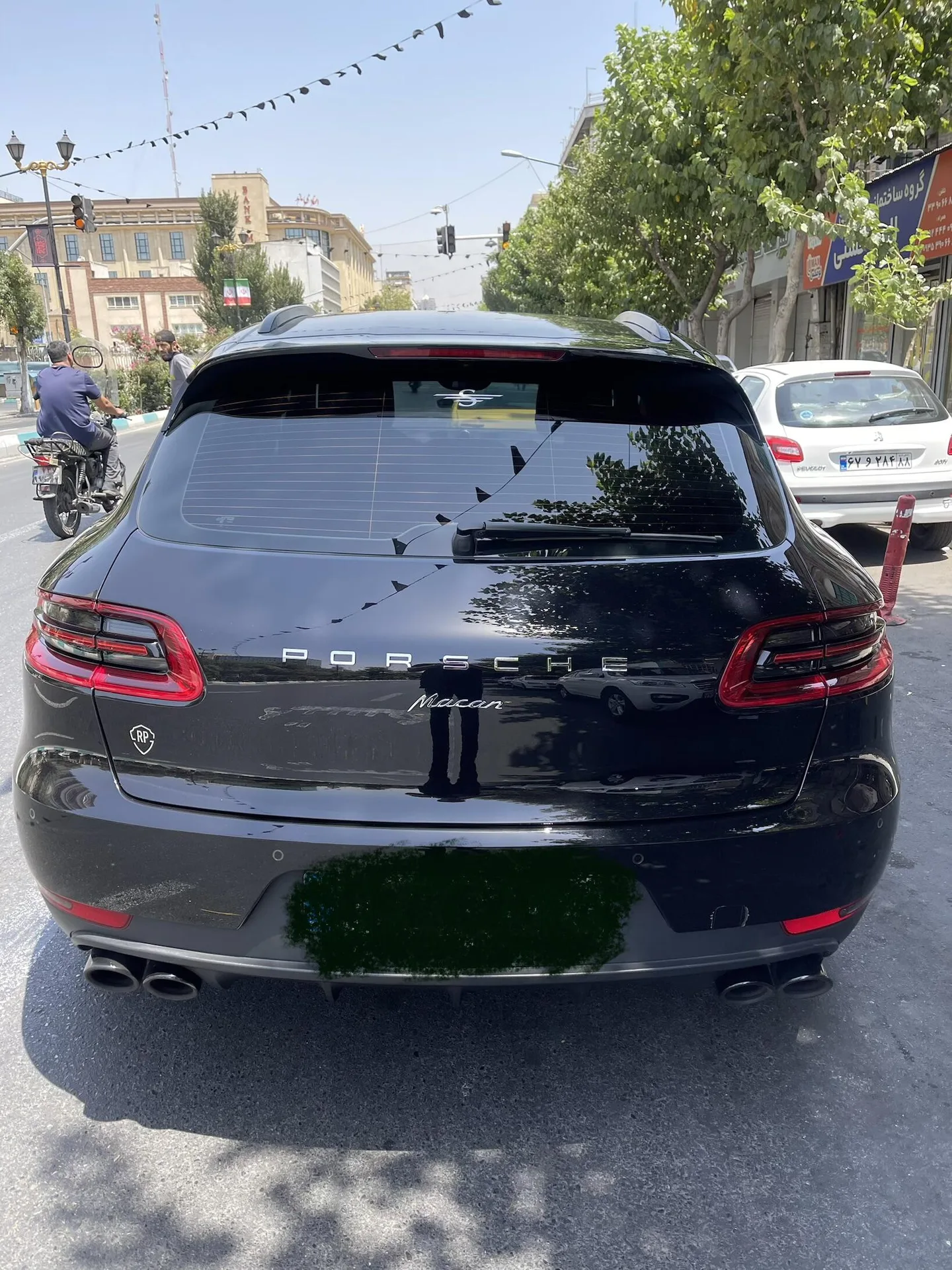 پورشه  ماکان 2