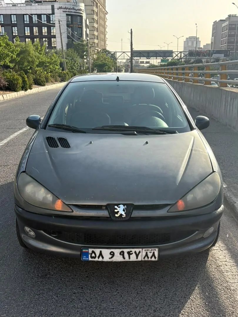 پژو 206