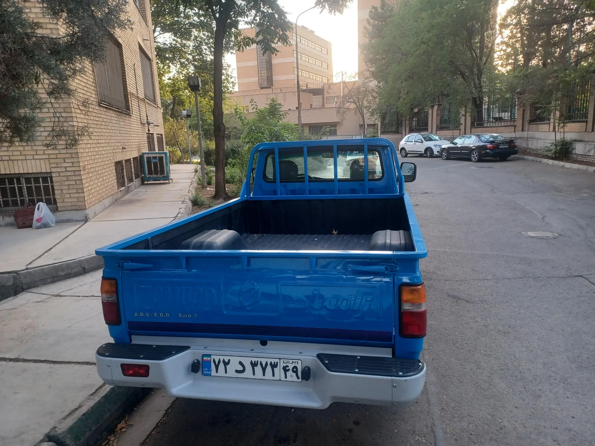 زامیاد  وانت نیسان 4