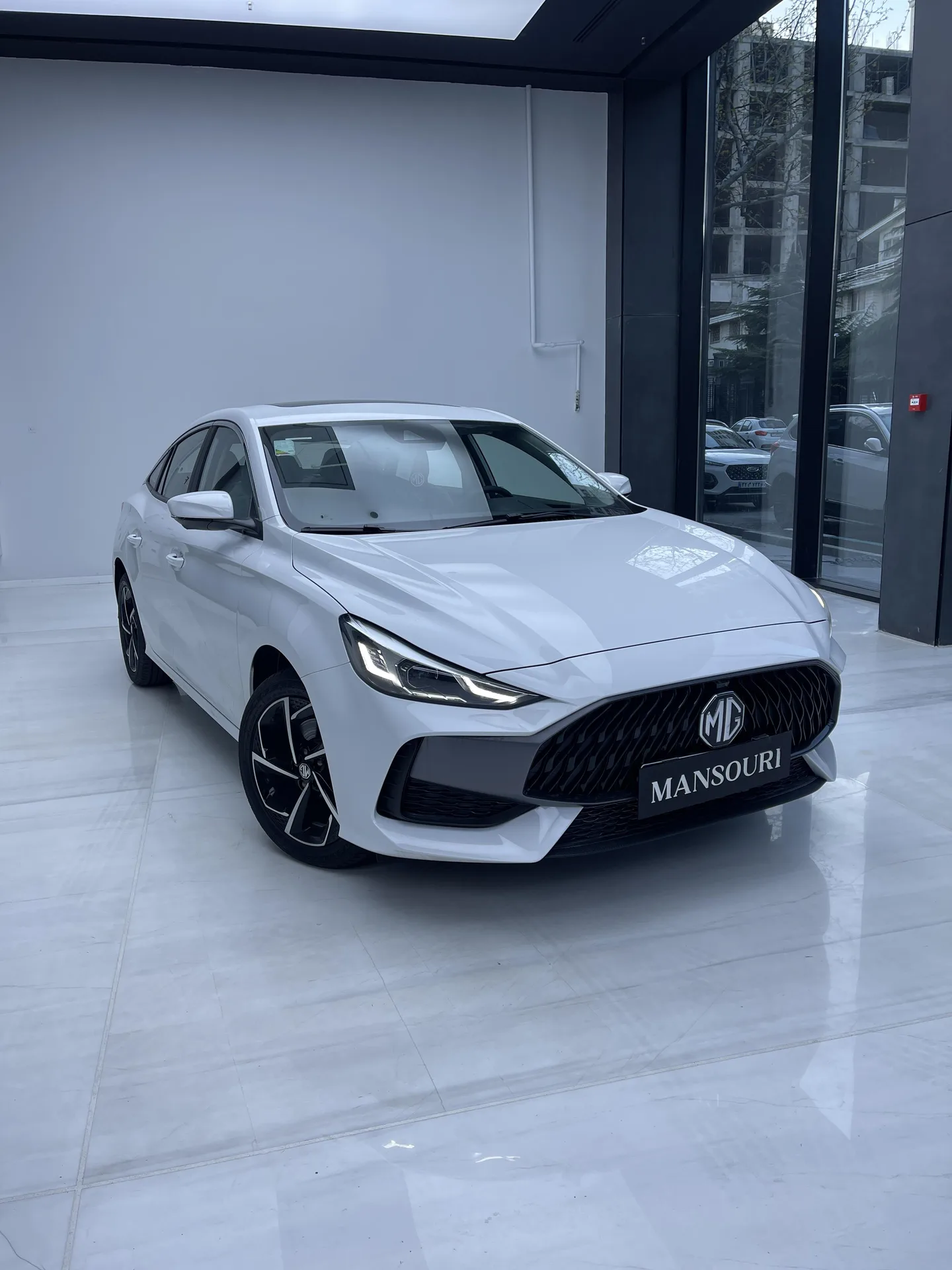 ام جی GT