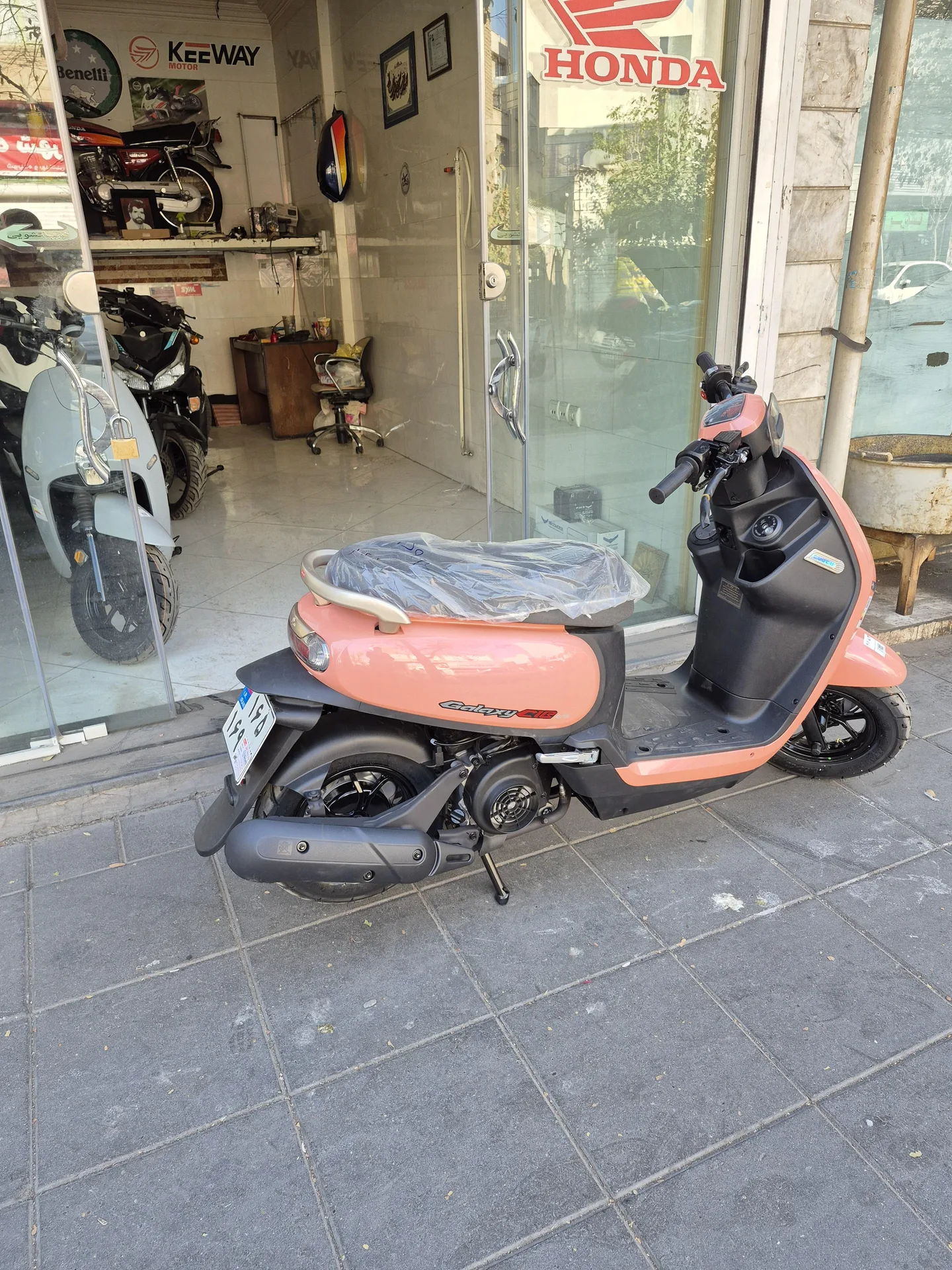 اس وای ام  گلکسی CLB125 4