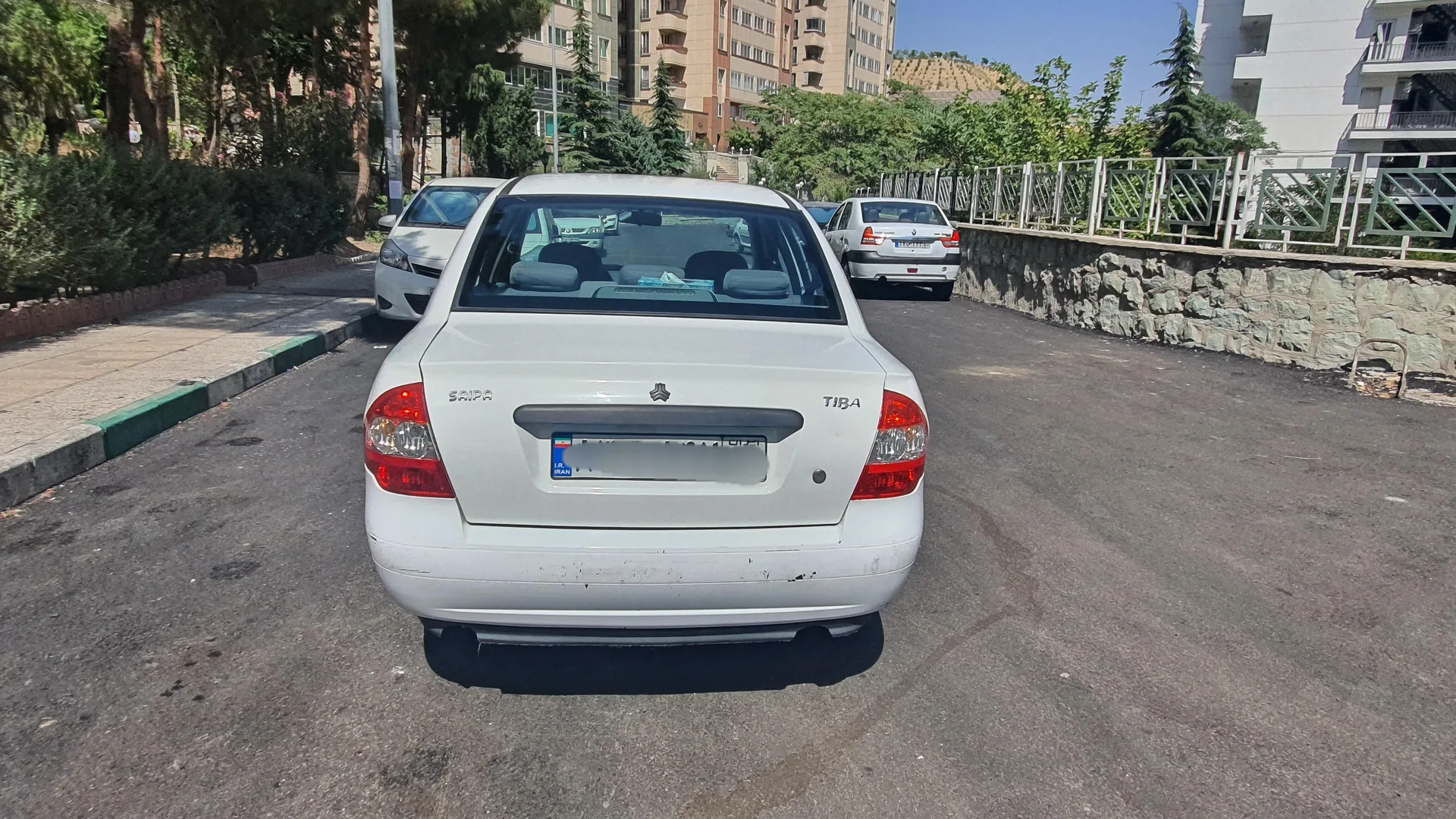 تیبا  صندوق دار 3