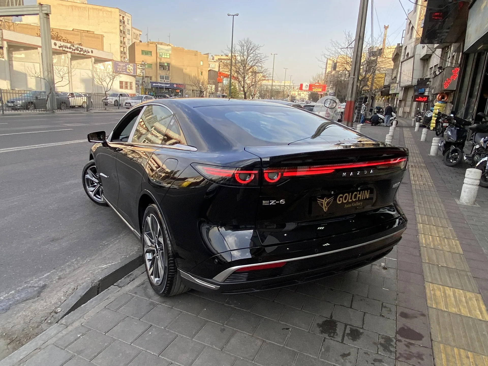 مزدا  EZ6 19