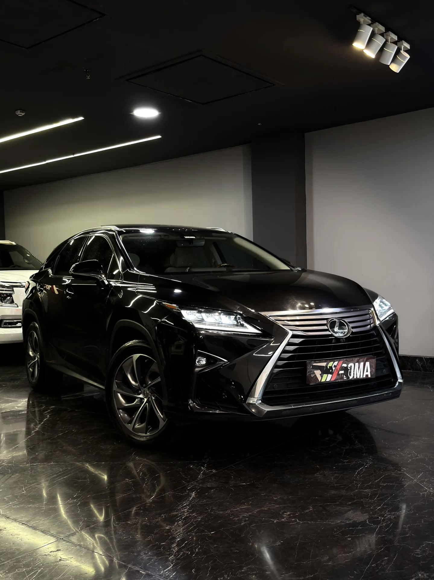 لکسوس  RX 2