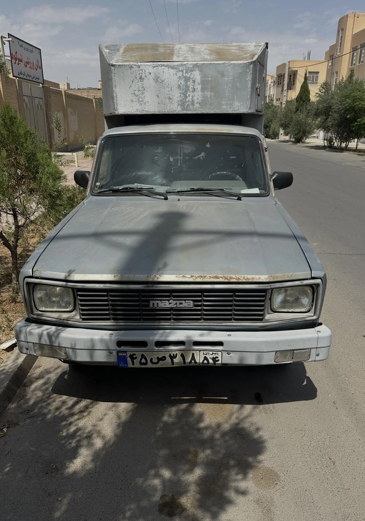 مزدا  وانت تک‌کابين