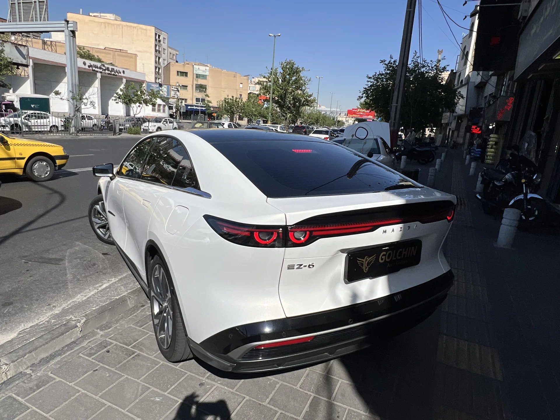 مزدا  EZ6 14