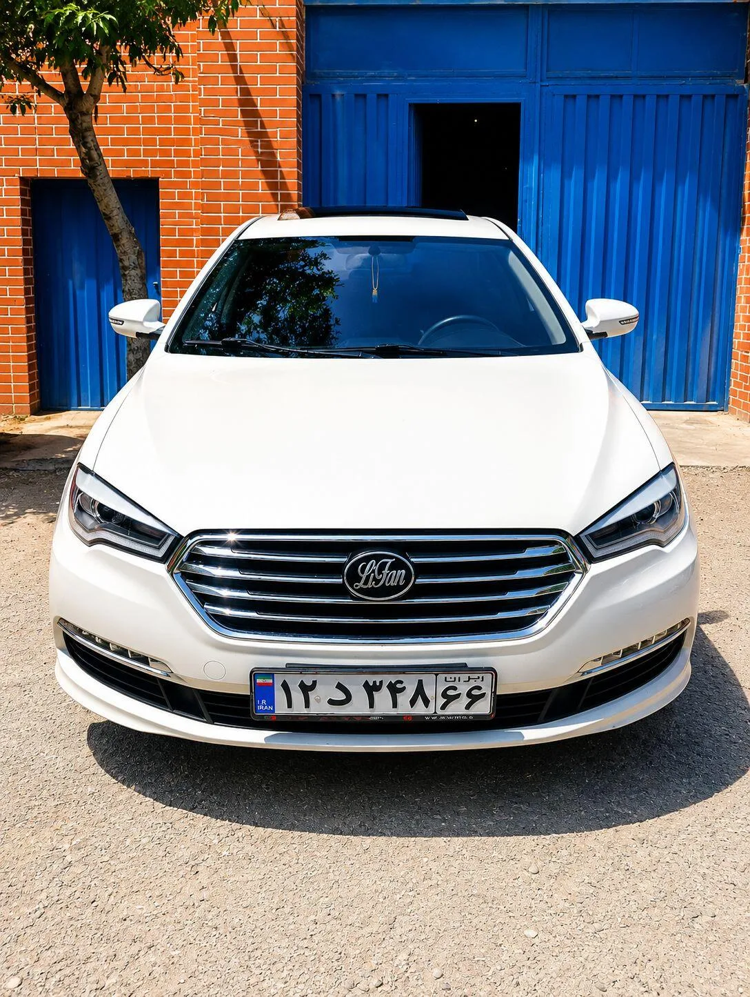 لیفان  820