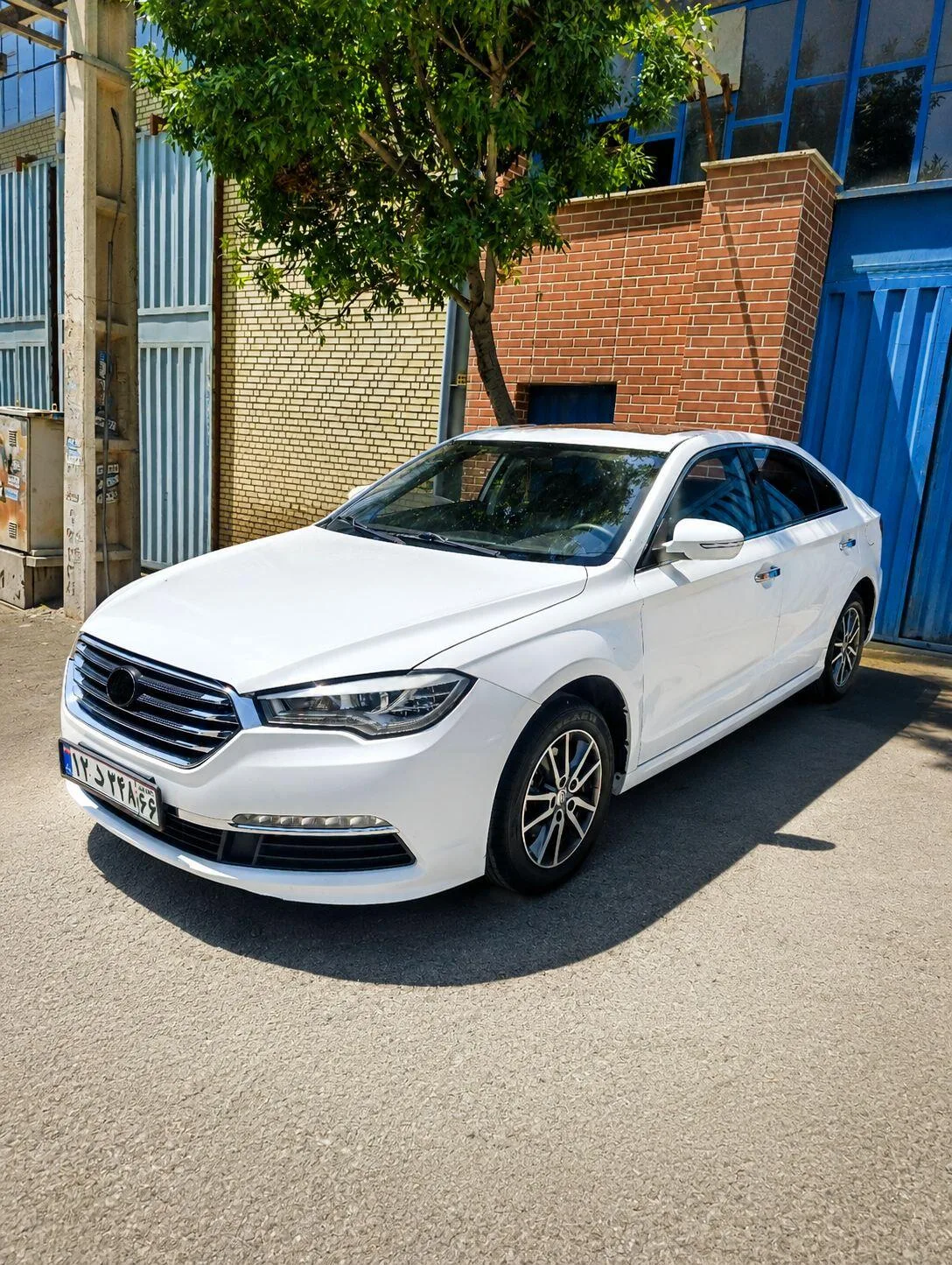 لیفان  820 2