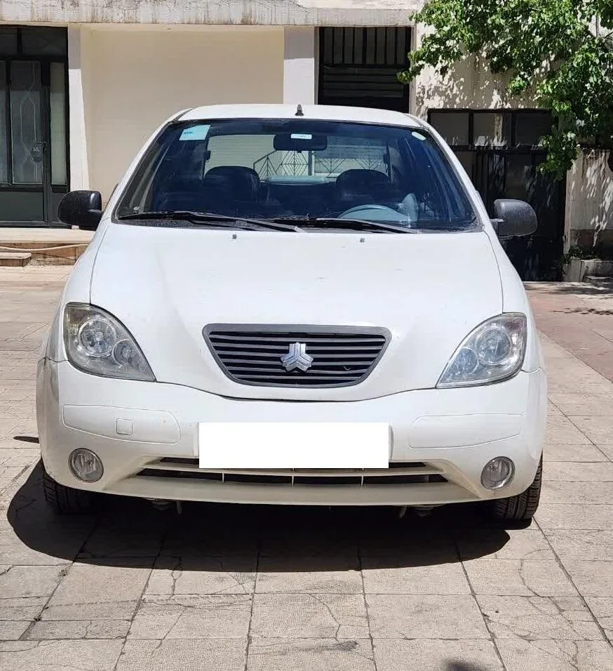 تیبا صندوق دار