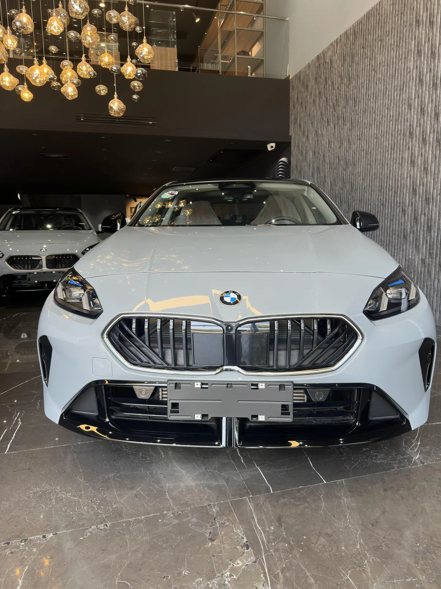 ب ام و سری 2 گرن کوپه