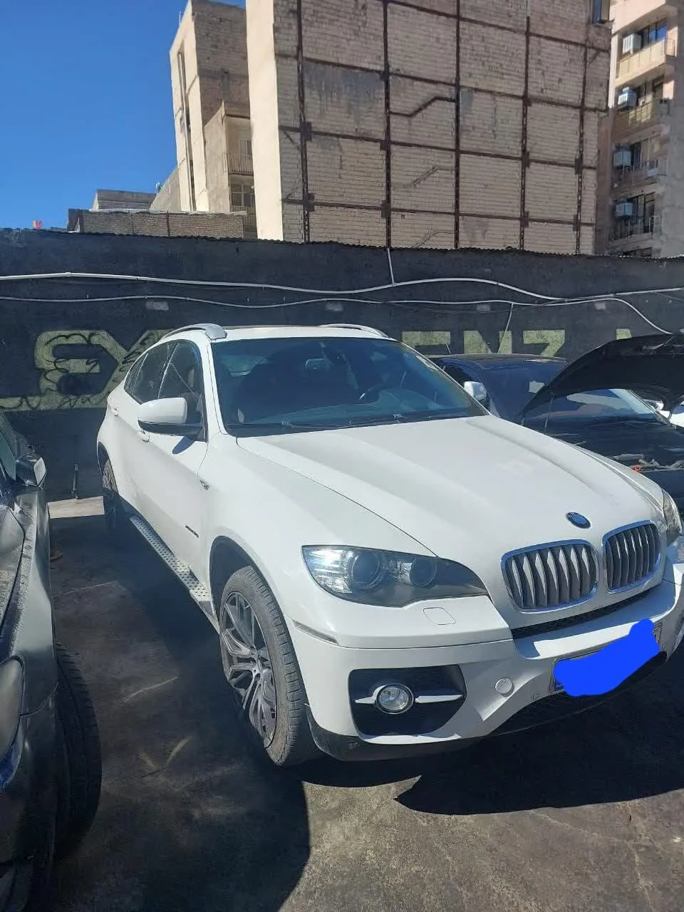 ب ام و  X6 3