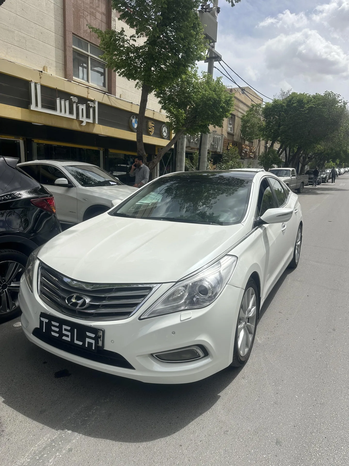 هیوندای  آزرا (گرنجور)