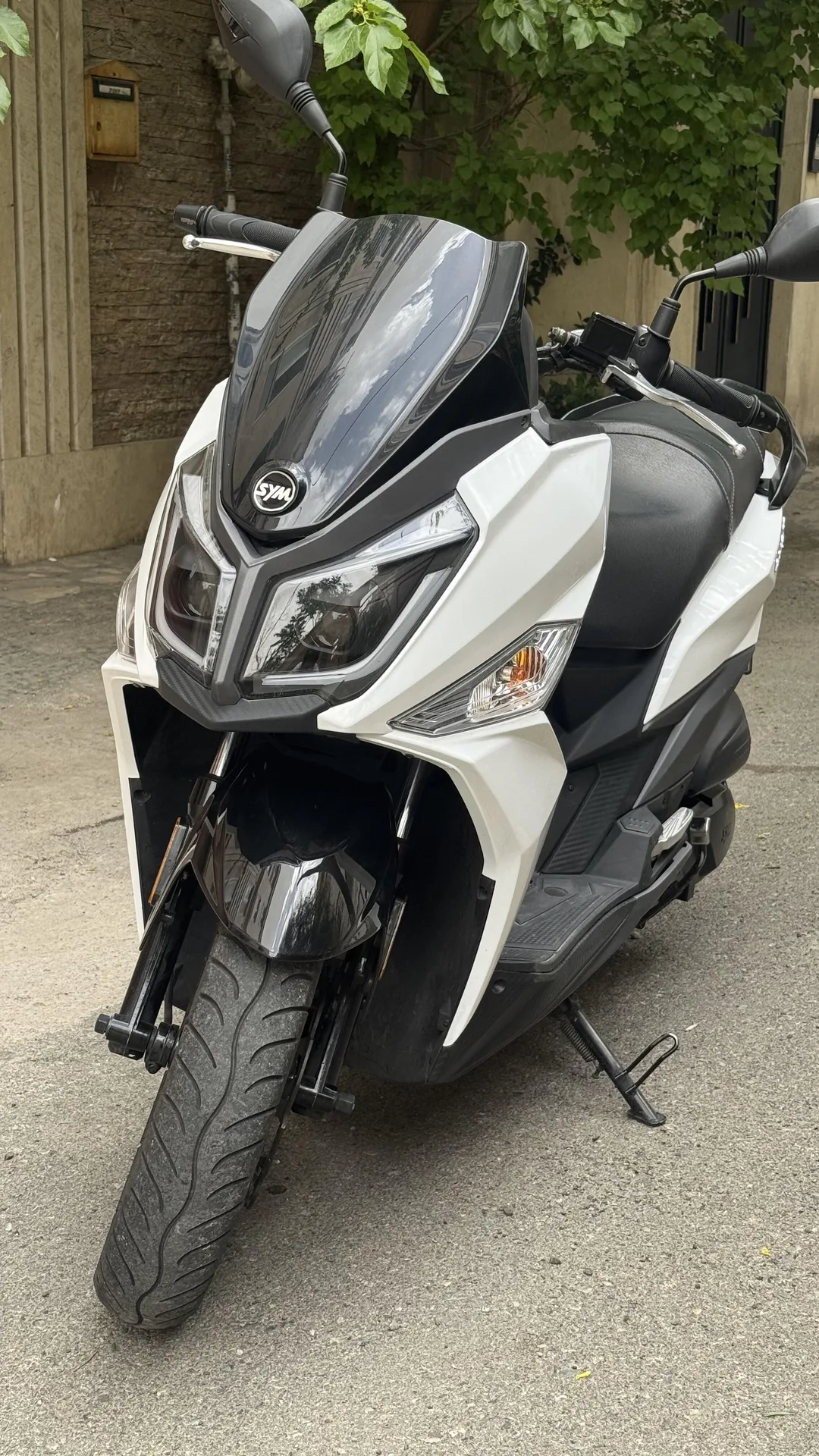 اس وای ام گلکسی J 200