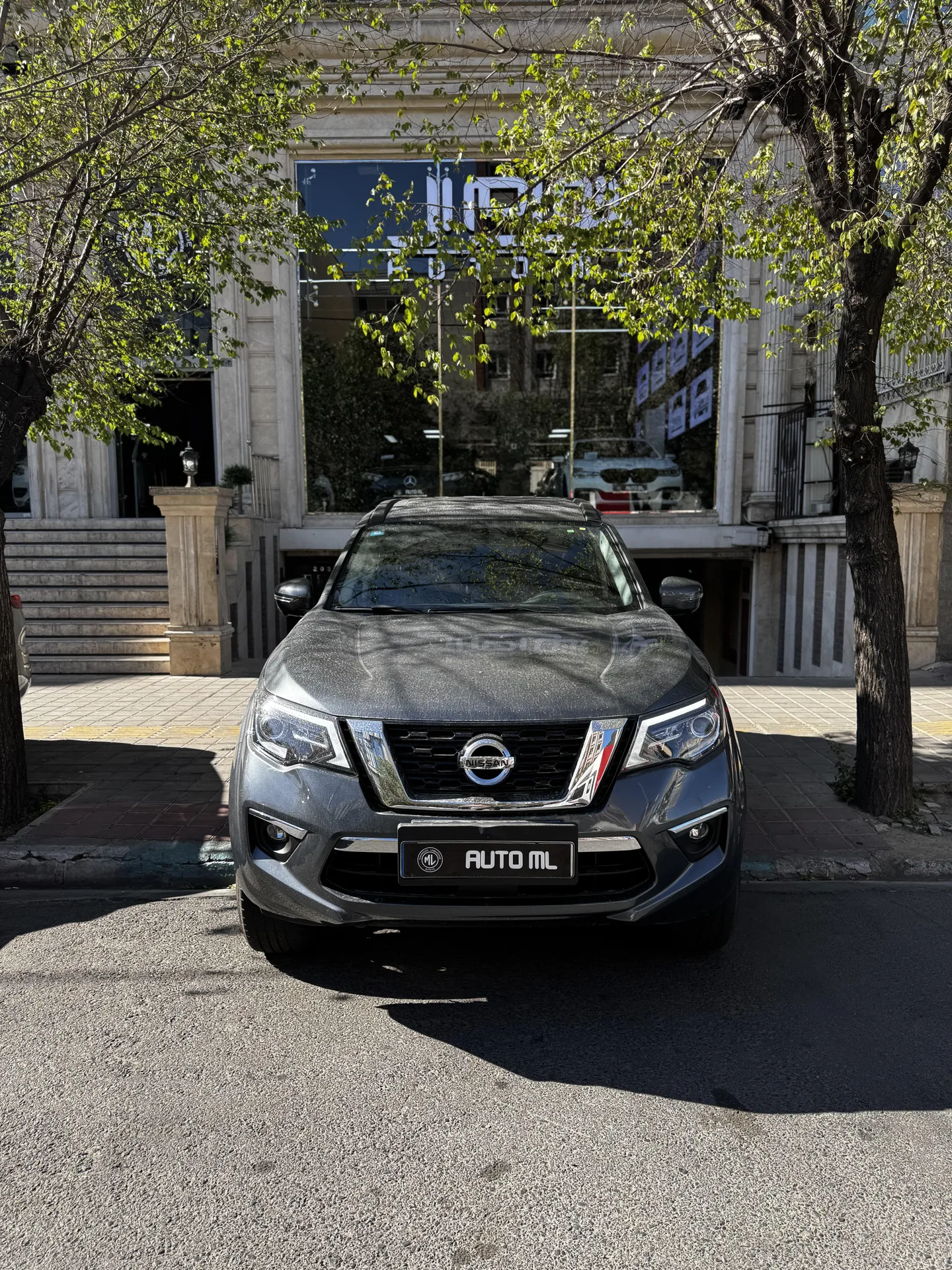 نیسان  ترا