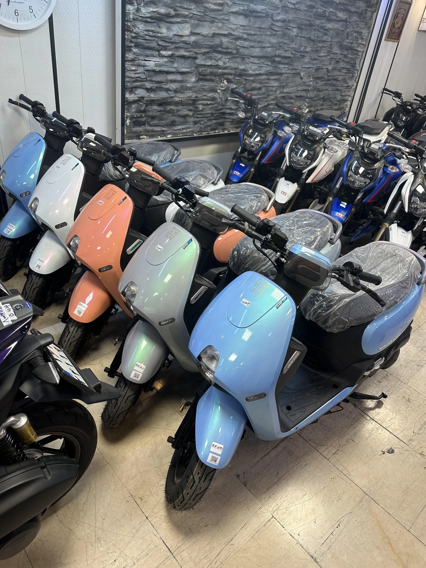 اس وای ام  گلکسی CLB125