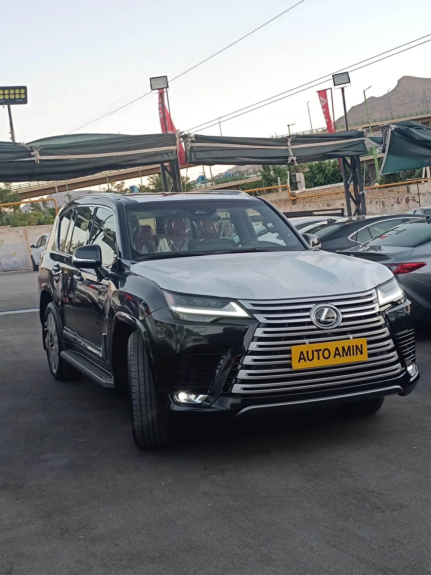 لکسوس  LX 2