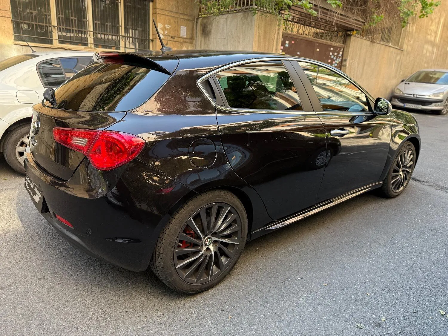 آلفارومئو  جولیتا 5