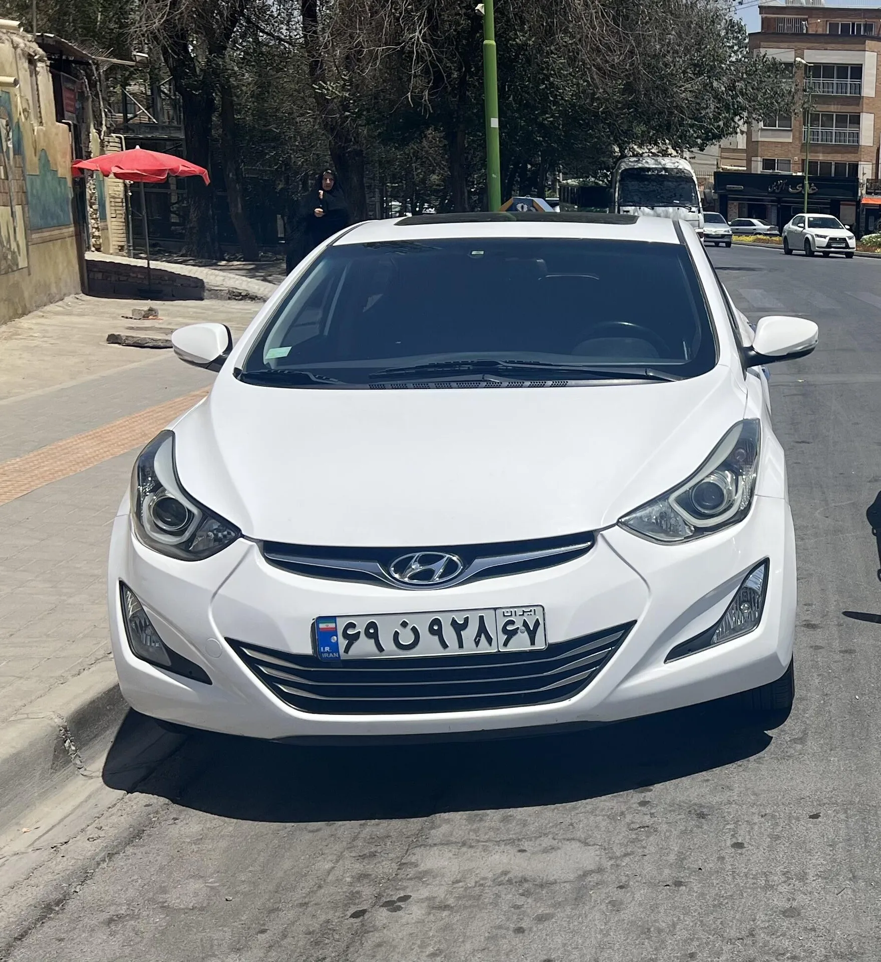 هیوندای  النترا
