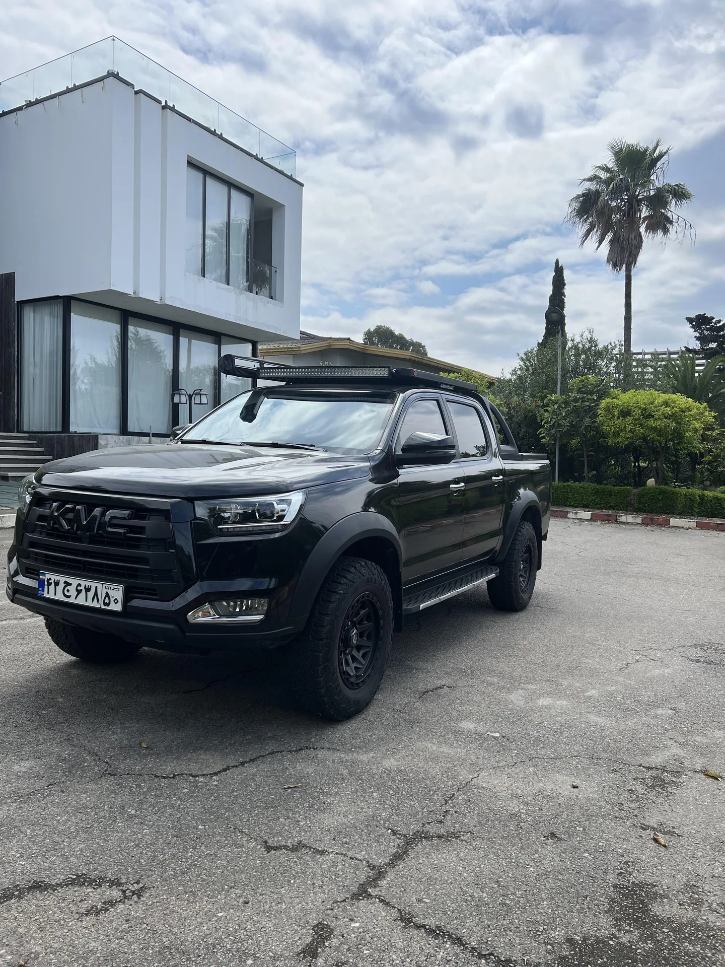 کی ام سی T8