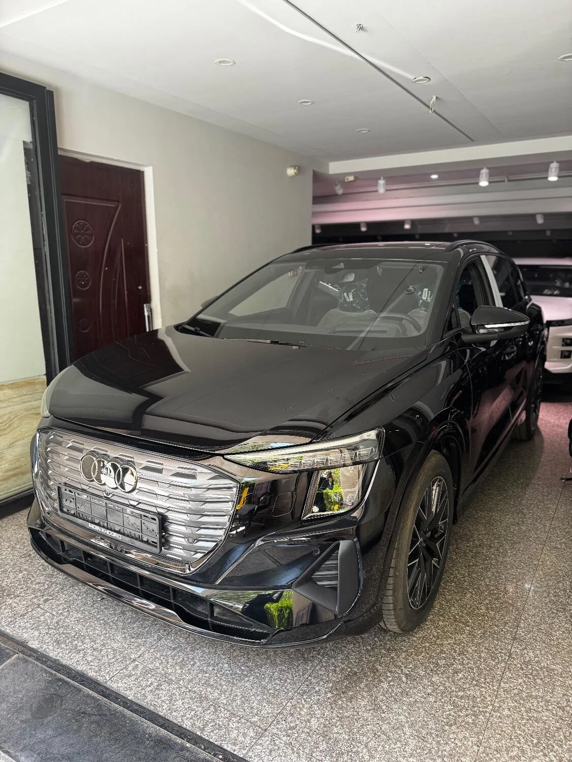 آئودی  Q5 e-tron