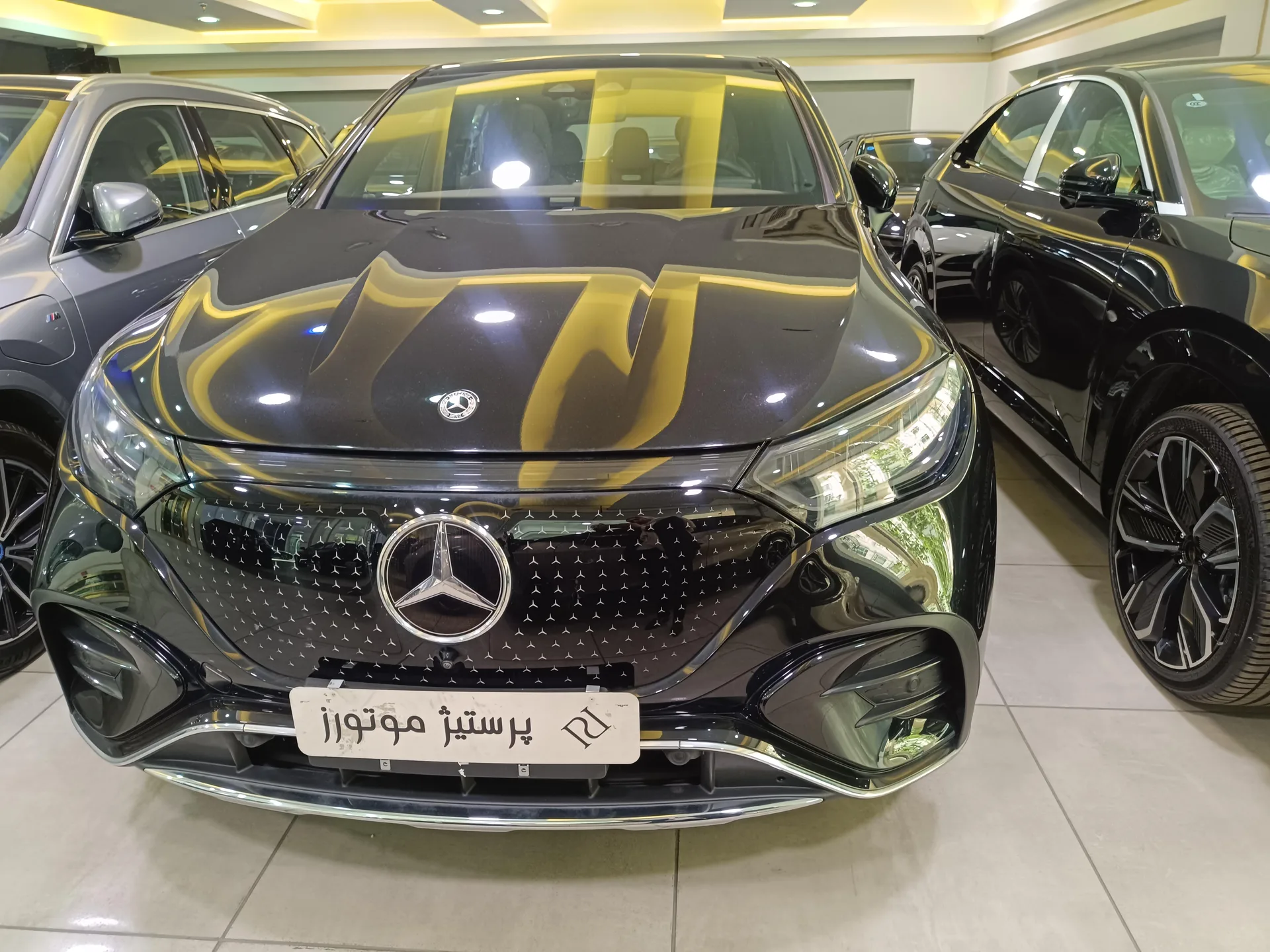 بنز  EQE SUV 6