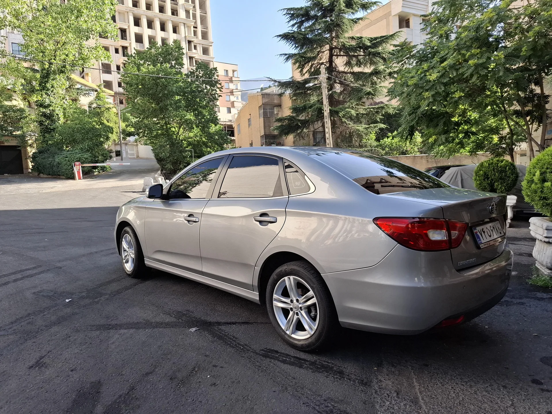 بسترن  B30