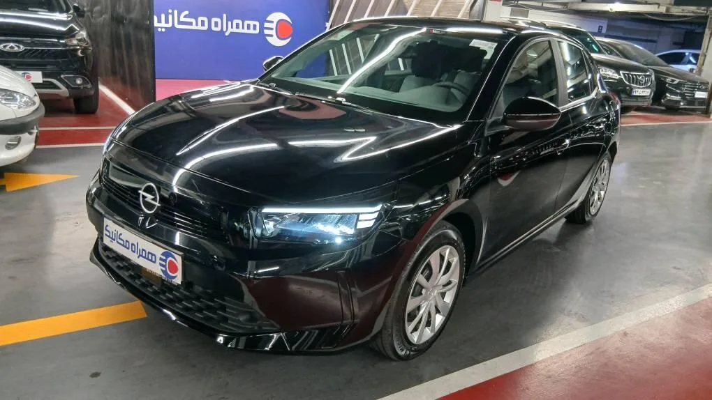 اپل  کورسا 8