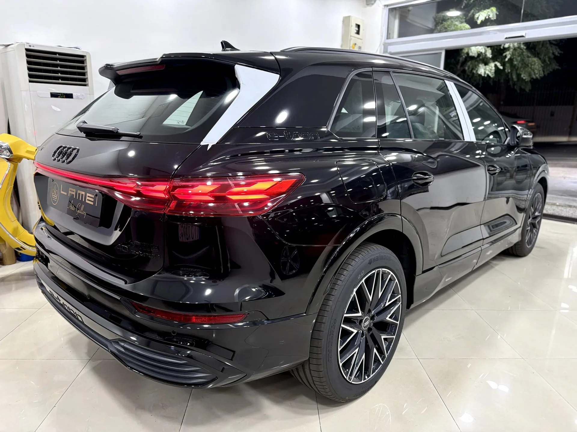 آئودی  Q5 e-tron 2