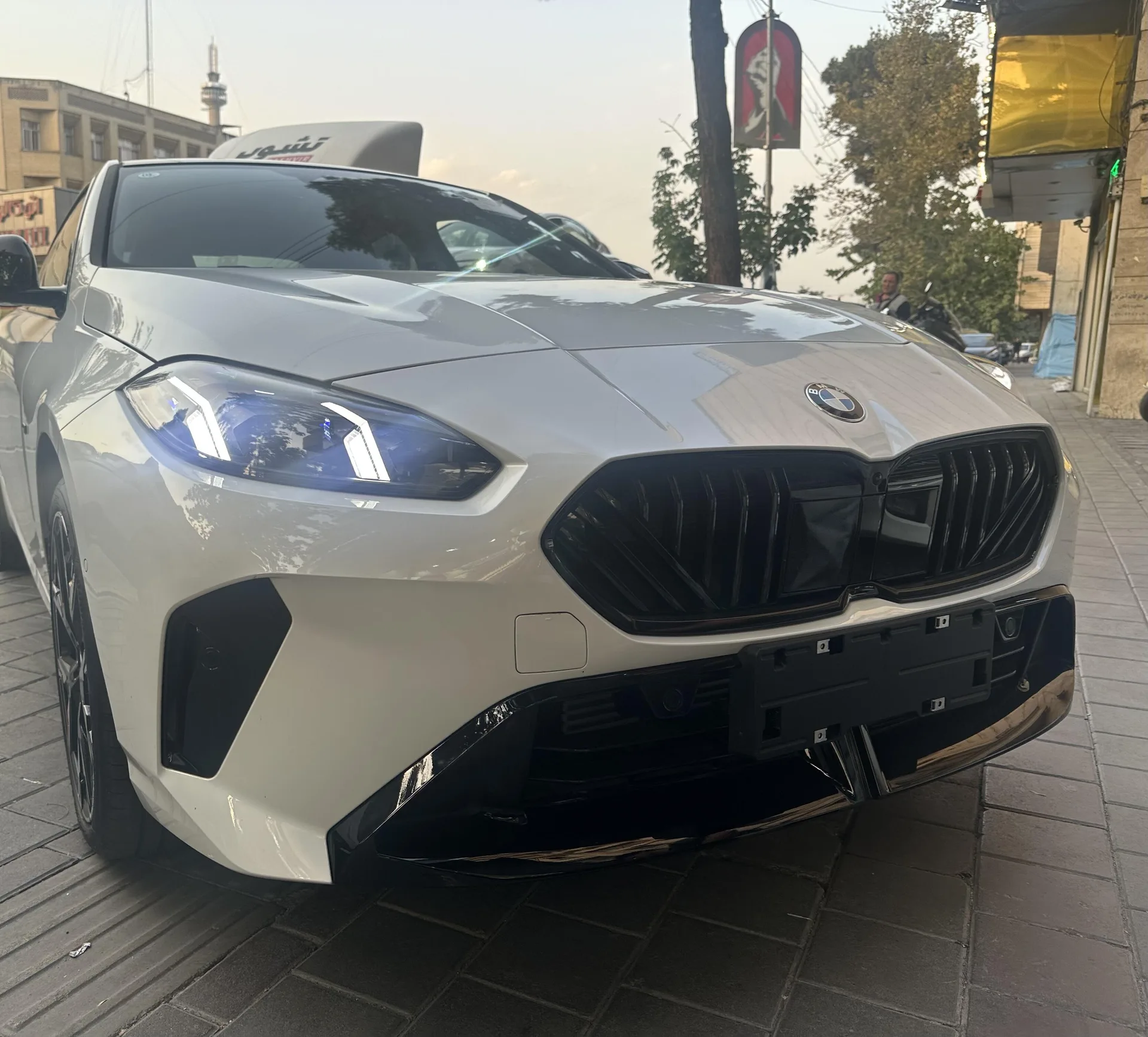 ب ام و سری 2 گرن کوپه