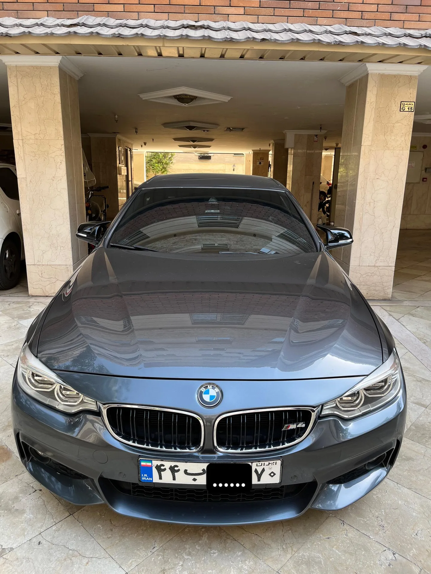 ب ام و سری 4 کروک