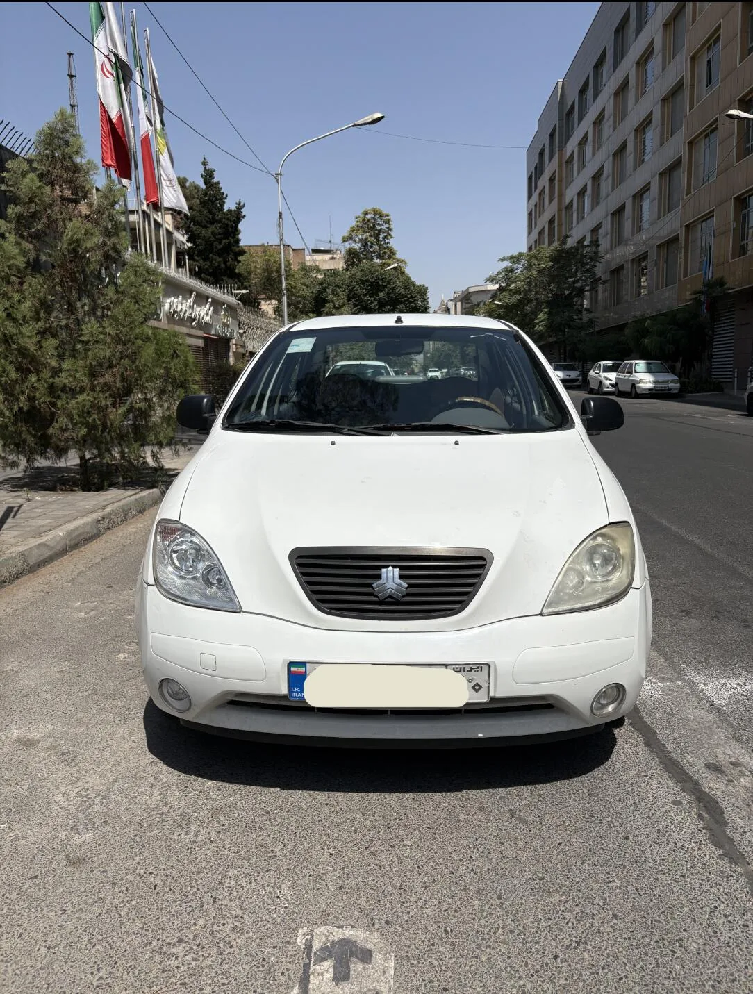 تیبا  صندوق دار 3