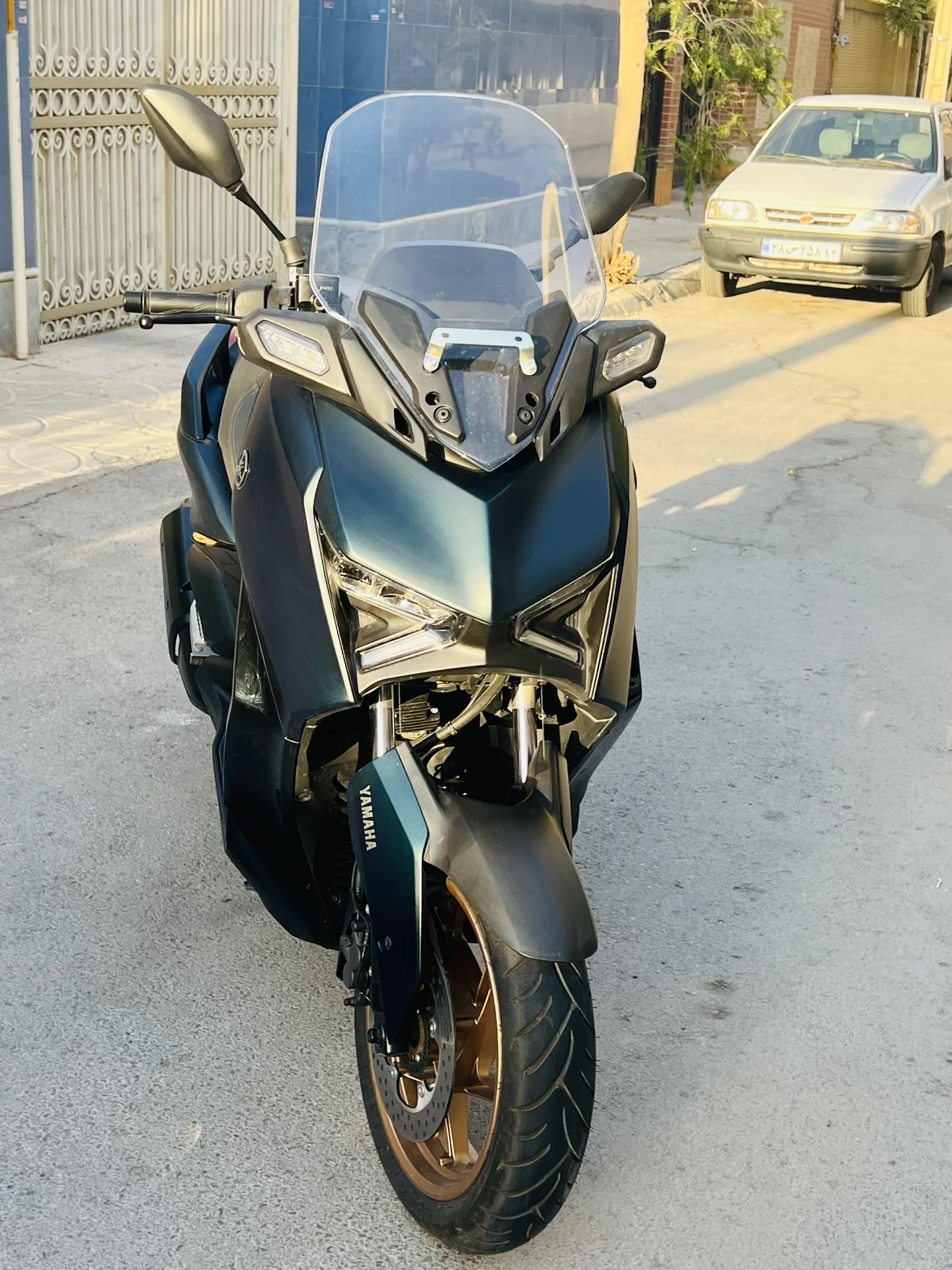 یاماها  XMAX 250 2