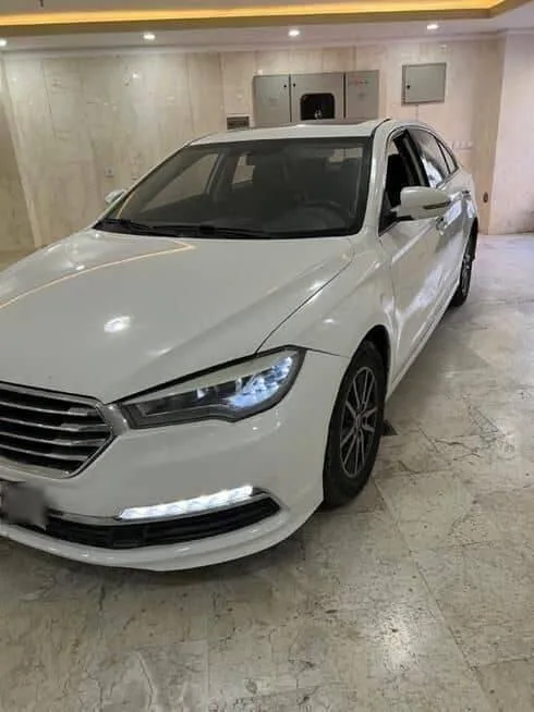 لیفان  820